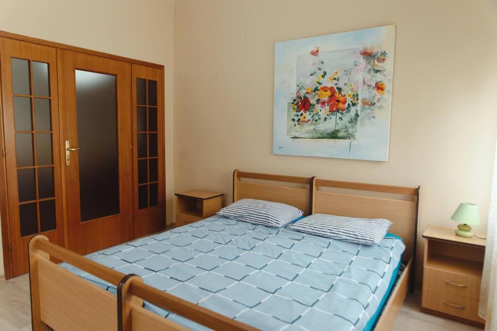 Rare Durres Apartment With Private Parking & Garden Eksteriør bilde
